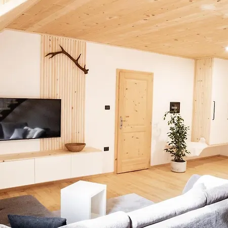 Tdi - Modern 2-bedroom In Nature Apartment Kanji Dol