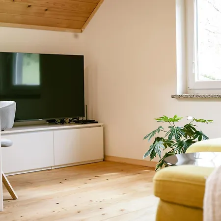 Tdi - Modern 2-bedroom In Nature Kanji Dol